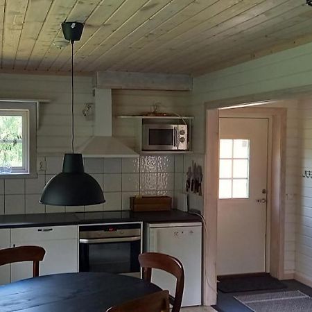 Vackert Belaegen Laegenhet I Gesunda Apartamento Solleron Exterior foto